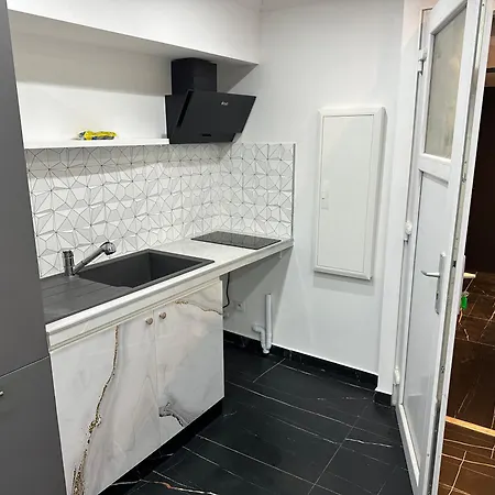 Aiguebelle Appartement *